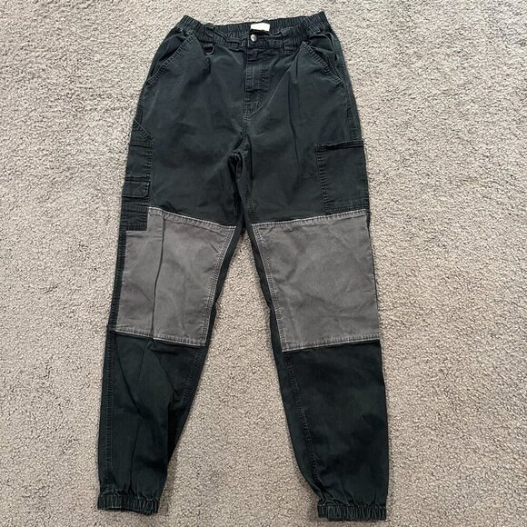 URBAN OUTFITTERS STANDARD / CLOTH Colorblock Black & Gray CARGO JOGGERS MEN'S S - Picture 1 of 14